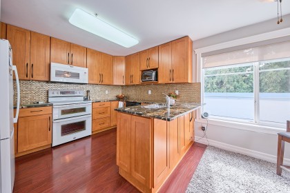 Photo 7 at 405 - 11519 Burnett Street, East Central, Maple Ridge