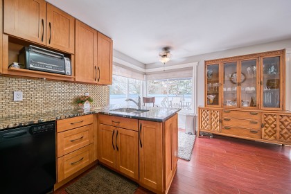 Photo 8 at 405 - 11519 Burnett Street, East Central, Maple Ridge