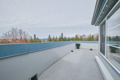 Photo 25 at 405 - 11519 Burnett Street, East Central, Maple Ridge