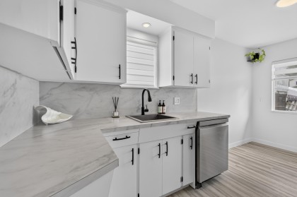 Photo 10 at 2141 Fraser Avenue, Glenwood PQ, Port Coquitlam