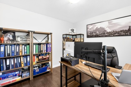 Photo 9 at 1406 - 11295 Pazarena Place, East Central, Maple Ridge
