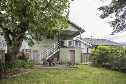 Photo 32 at 1976 Warwick Avenue, Lower Mary Hill, Port Coquitlam