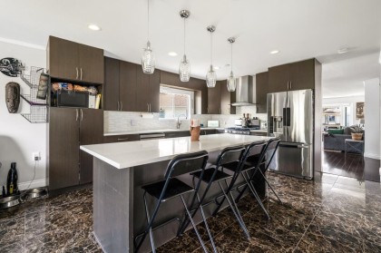 Photo 6 at 619 Swanson Place, Riverwood, Port Coquitlam