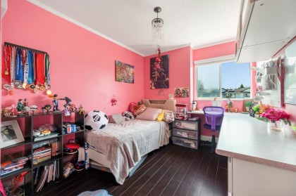 Photo 21 at 619 Swanson Place, Riverwood, Port Coquitlam