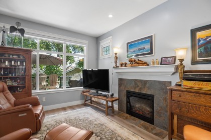 Photo 3 at 46 - 11282 Cottonwood Drive, Cottonwood MR, Maple Ridge
