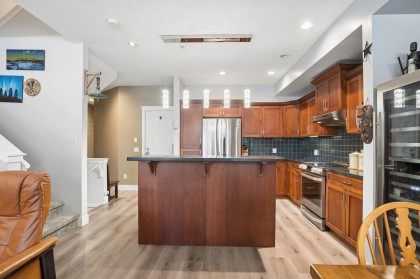 Photo 8 at 46 - 11282 Cottonwood Drive, Cottonwood MR, Maple Ridge