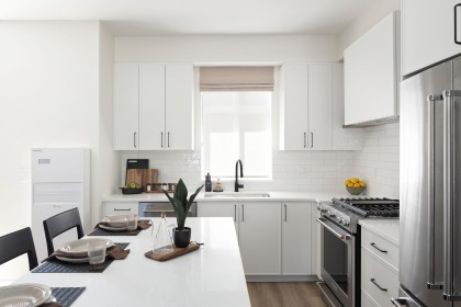 Photo 9 at 10 - 2150 Rindall Avenue, Central Pt Coquitlam, Port Coquitlam