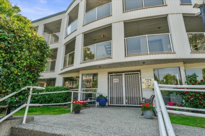 Photo 2 at 106 - 2339 Shaughnessy Street, Central Pt Coquitlam, Port Coquitlam