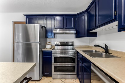 Photo 7 at 15 - 11125 232nd Street, East Central, Maple Ridge
