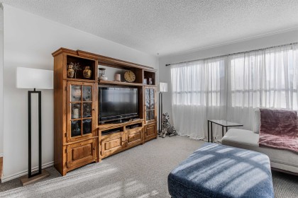 Photo 5 at 15 - 11125 232nd Street, East Central, Maple Ridge