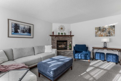 Photo 4 at 15 - 11125 232nd Street, East Central, Maple Ridge