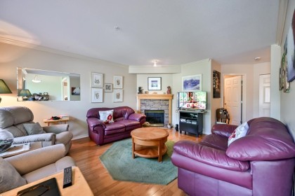 Photo 11 at 15 - 23281 Kanaka Way, Cottonwood MR, Maple Ridge