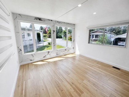 Photo 7 at 18 - 12868 229 Street, East Central, Maple Ridge