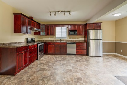 Photo 24 at 20281 Kent Street, Southwest Maple Ridge, Maple Ridge