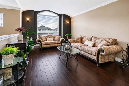 Photo 4 at 20281 Kent Street, Southwest Maple Ridge, Maple Ridge