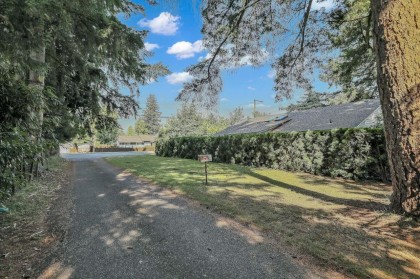 Photo 2 at 11428 207 Street, Southwest Maple Ridge, Maple Ridge