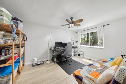Photo 13 at 22130 River Bend, West Central, Maple Ridge