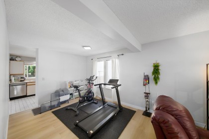 Photo 12 at 22130 River Bend, West Central, Maple Ridge