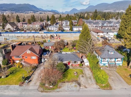 Photo 1 at 2159 Grant Avenue, Port Coquitlam