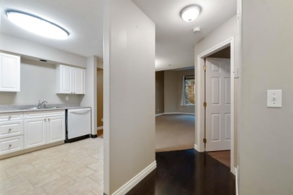 Photo 7 at 304 - 20556 113 Avenue, Southwest Maple Ridge, Maple Ridge
