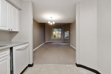 Photo 14 at 304 - 20556 113 Avenue, Southwest Maple Ridge, Maple Ridge