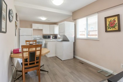 Photo 6 at 32 - 21555 Dewdney Trunk Road, West Central, Maple Ridge