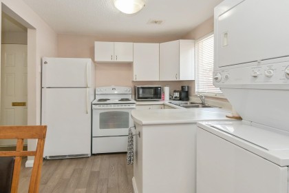 Photo 7 at 32 - 21555 Dewdney Trunk Road, West Central, Maple Ridge
