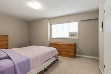 Photo 11 at 32 - 21555 Dewdney Trunk Road, West Central, Maple Ridge