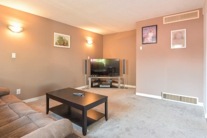 Photo 4 at 32 - 21555 Dewdney Trunk Road, West Central, Maple Ridge