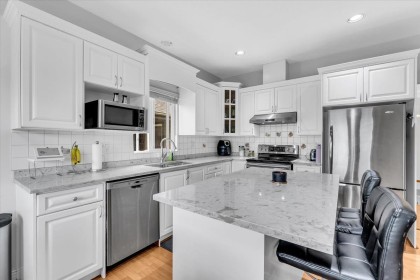Photo 7 at 20547 118 Avenue, Southwest Maple Ridge, Maple Ridge