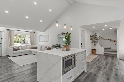 Photo 17 at 21730 River Road, West Central, Maple Ridge
