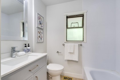 Photo 11 at 2155 Rindall Avenue, Central Pt Coquitlam, Port Coquitlam
