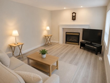 Photo 6 at 2157 Drawbridge Close, Citadel PQ, Port Coquitlam