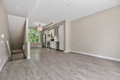 Photo 9 at 22 - 2325 Ranger Lane, Riverwood, Port Coquitlam