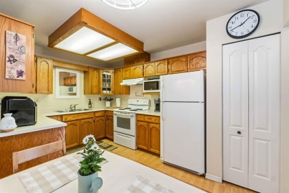 Photo 11 at 26 - 22128 Dewdney Trunk Road, West Central, Maple Ridge