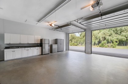 Photo 38 at 24089 Lougheed Highway, Albion, Maple Ridge