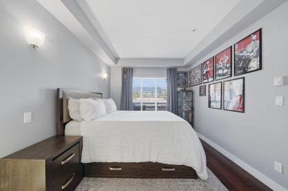 Photo 10 at 203 - 2664 Kingsway Avenue, Central Pt Coquitlam, Port Coquitlam