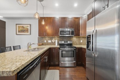 Photo 8 at 203 - 2664 Kingsway Avenue, Central Pt Coquitlam, Port Coquitlam
