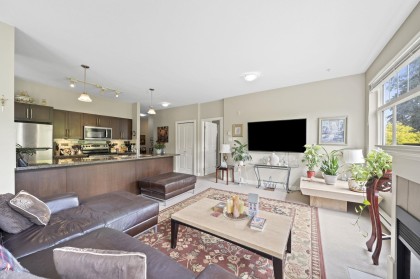 Photo 9 at 211 - 2353 Marpole Avenue, Central Pt Coquitlam, Port Coquitlam