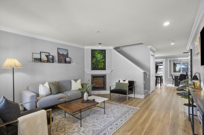 Photo 3 at 42 - 22977 116 Avenue, East Central, Maple Ridge