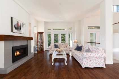 Photo 3 at 25340 Bosonworth Avenue, Thornhill MR, Maple Ridge
