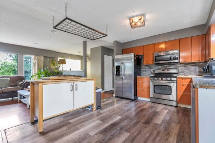 Photo 10 at 1231 Prairie Avenue, Lincoln Park PQ, Port Coquitlam