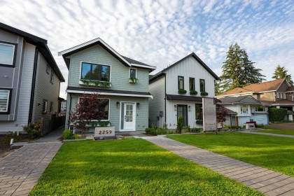 Photo 2 at 102 - 2255 Lobb Avenue, Mary Hill, Port Coquitlam