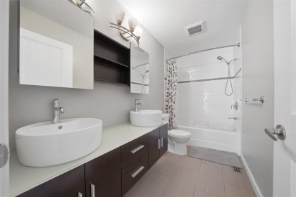 Photo 16 at 2270 Irvine Avenue, Mary Hill, Port Coquitlam