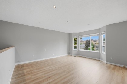Photo 10 at 2270 Irvine Avenue, Mary Hill, Port Coquitlam