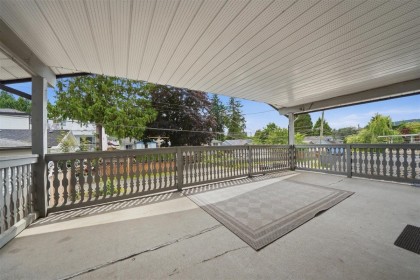 Photo 25 at 2270 Irvine Avenue, Mary Hill, Port Coquitlam