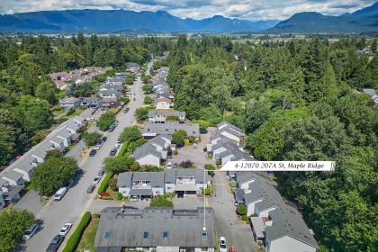 Photo 31 at 4 - 12070 207a Street, Northwest Maple Ridge, Maple Ridge