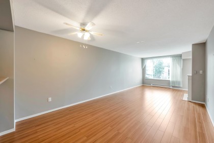 Photo 10 at 402 - 12148 224 Street, East Central, Maple Ridge