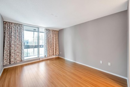 Photo 15 at 402 - 12148 224 Street, East Central, Maple Ridge