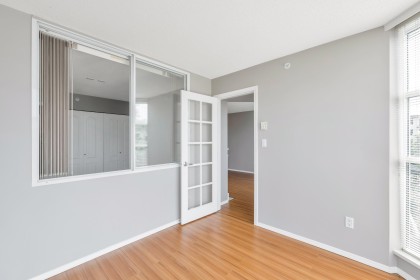 Photo 25 at 402 - 12148 224 Street, East Central, Maple Ridge